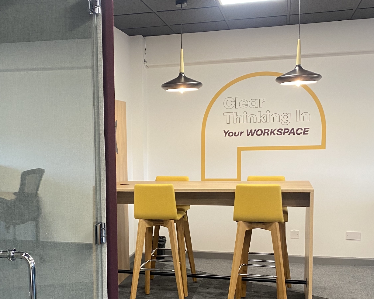 FlynnPark Feather Flags – 1